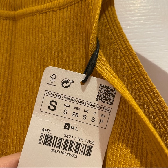 COPY - NWT ZARA SLEEVELESS RIBBED TURTLENECK - Picture 5 of 5